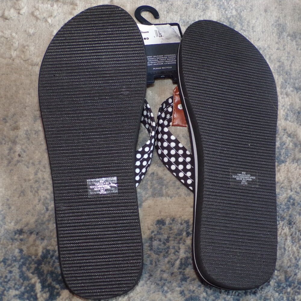 Tommy Hilfiger Cute Flip Flops - Picture 4 of 5